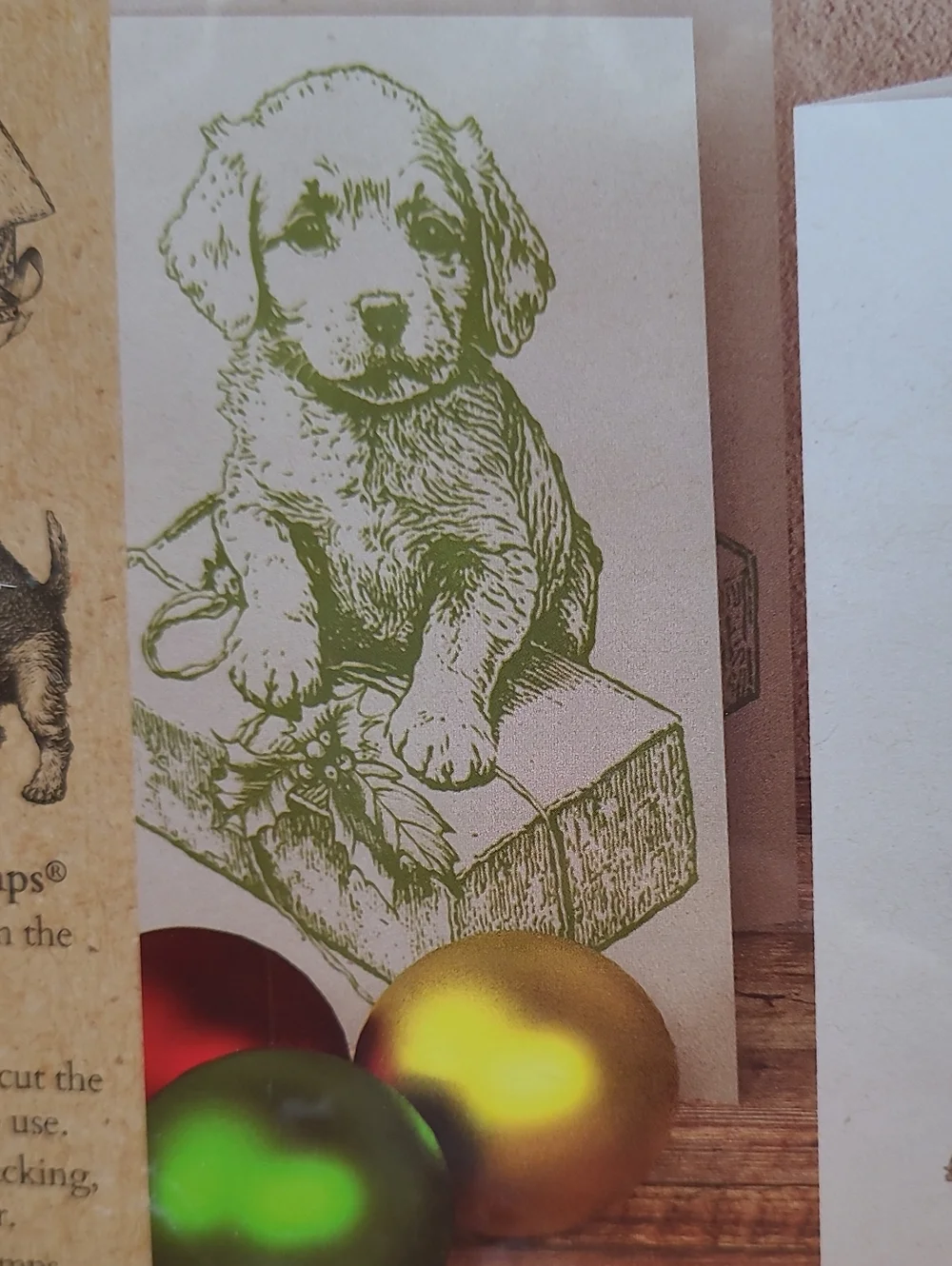 IOD Iron Orchid Designs Christmas Pups 6 Decor Stamps Bonus Reusable Masks 25195